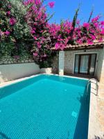 Villa Kucuk Kalkan - 2 Bedroom Villa, Private Pool, Stunning Views - Ferienwohnung Kaş
