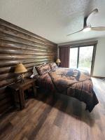 Deluxe Chalet Retreat near U of O Eugene OR Large groups welcome sleeps 16 Pet stay Free - Chambres d'hôtes Junction City