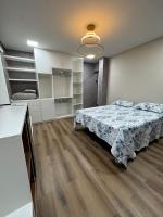 Moderno, Aconchegante e Perto de Tudo! - B&B Cáceres