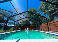 Sunny Clearwater Escape 3BR Pool 3 Baths - Chambres d'hôtes Clearwater