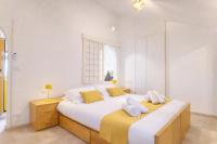 Alassio Lemon & Salt Seafront Apartment with Amazing Terrace - Prime Central Beach Location - B&B Alassio