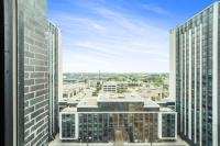Luxury New Condo with 2BD, 2TV and Laundry - Bed and Breakfast Waterloo