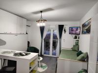 Jungle Srebrno Jezero - B&B Veliko Gradište