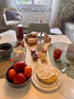 Appartement Villa Medena - Classé 3 étoiles - Parking privé clos - Chambres d’hôtes Mayenne