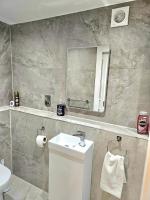 Stylish & Central Design Apartment- 3 Beds - B&B Edimburgo
