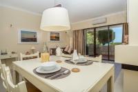 Alporchinos 840, Porches Apartment - Chambres d'hôtes Armação de Pêra