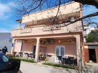 Apartment Kornic 3 - Chambres d'hôtes Kornić