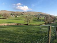 Rose Cottage. Family home on the river - B&B Hawes