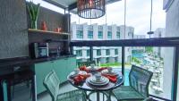 Studio mit Balkon