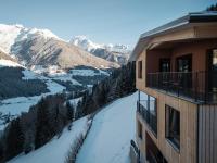 Lahnerhof Chalets - Mountain view and Sauna inclusive - Bed and Breakfast Lutago