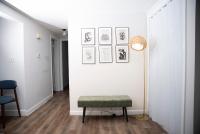 Two Bedroom Apartment Near Downtown Boston with Free Parking - Chambres d'hôtes Revere