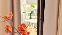 Spacious 2BR Steps from the Palace of Parliament - Walk Everywhere - Chambres d'hôtes Bucarest