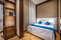 YiD Santa Maria Novella Suites apt with balcony - B&B Firenze