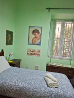 Casa Vacanze Donna Manu- Centralissima Tra Stazione Centrale ed Aeroporto - Chambres d'hôtes Naples