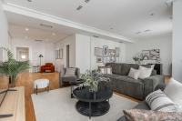 Stunning spacious -3Bdr 25Baths -Salamanca - B&B Madrid