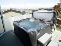 Swanage Signature 2 Bedroom Lodge with Hot Tub - Chambres d'hôtes Swanage