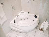 north2alps Bern I Spielraum I Kino & Gym I Parking - B&B Köniz