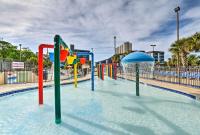 Beachfront Condo with Pool at Myrtle Beach Resort! - Bed and Breakfast Myrtle Beach