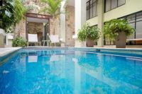 AmazINN Places Casco Viejo unique Desing and Pool II - B&B Panamá