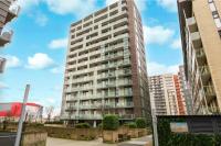 Executive Riverside Stay With Workspace & Fast WiFi - B&B Glasgow