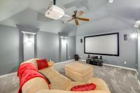 Great for Gatherings! Stylish Allen Home w/ Patio - Chambres d'hôtes Allen