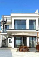 Sky & Sand Holiday Home - B&B Avola
