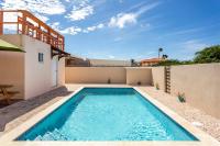 3BD Villa near Best Beaches 30ft private pool - B&B Noord