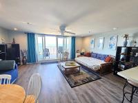 Beachfront Condo with Amazing Ocean Views 4th Fl - B&B Old Orchard Beach