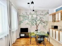 Apartment 2 Olive  