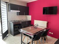 PMR Studio accès facilité - Bed and Breakfast Saint-Amand-les-Eaux