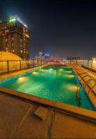 Scarlet Muse - 1BHK - Self Check-in -Gulberg - MMAlam - Pool - B&B Lahore