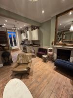 4 Bed, Georgian House in central-Lon - B&B London
