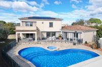 Villa Calma, Confort, Piscine & Jacuzzi - B&B Teyran