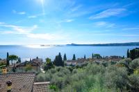 Villa Loredana - proprietà esclusiva con piscina privata e vista panoramica - Ferienwohnung Gardone Riviera