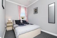 Ideal Work Stays 3BR 6 Guests Free Parking - Chambres d'hôtes Falkirk