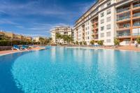 La Vista del Mar Luxury Apartment- Terrace & Pool, Golf del Sur - Chambres d’hôtes San Miguel De Abona