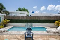 Charming Stay Near the Beach - B&B San Juan
