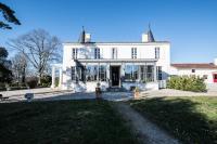 Gîte Château de Seguin - Bed and Breakfast Lignan-de-Bordeaux