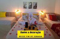 Bangalo com Decoração Varanda Cozinha Churrasqueira Perto da Piscina - Pousada Sitio Pauletto - B&B Jarinu