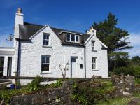 Oystercatchers Cottage - Bed and Breakfast Breakish
