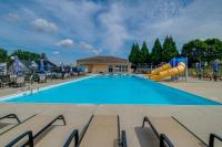 Dog-Friendly Condo on Smith Mountain Lake - B&B Huddleston
