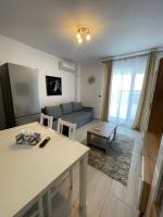 Sarah & Sophia Residence #2 - B&B Otopeni