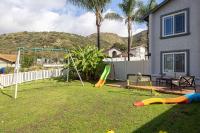 Spacious Family Home w Kids Playset And Fire Pit - Chambres d'hôtes San Diego