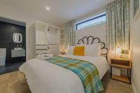 Your Home With Private Courtyard - Ferienwohnung Christchurch