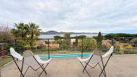 4 Bedroom Villa Panoramic Sea Views Saint Tropez - B&B Saint-Tropez