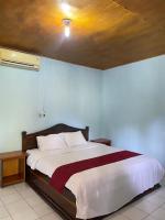 Kurnia family home stay - B&B Huu
