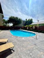 Kona 1br condo on Alii Dr saltwater pool surf sun AC close to magic sands beach - Chambres d'hôtes Kailua-Kona