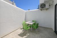 Relaxing Twin Room with Private Bathroom in Peaceful Pembroke Near St Julians - B&B Pembroke