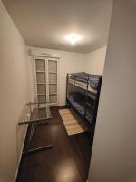 Lieu ideal Disney et CC Val d'Europe plus Parking pour 4 à 6 personnes - Ferienwohnung Serris