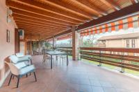 Appartamento con Piscina e Terrazzo - B&B Desenzano del Garda